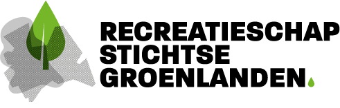 Logo van Recreatieschap Stichtse Groenlanden met zwarte letters en een groen icoontje van een boom 
